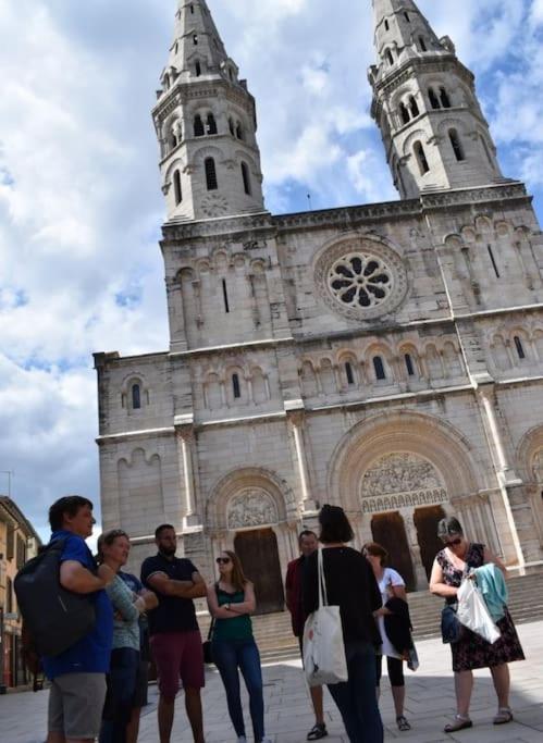 Sejour Detente Au Coeur De Macon Spa,Cine,Bouteille Offerte Exteriér fotografie